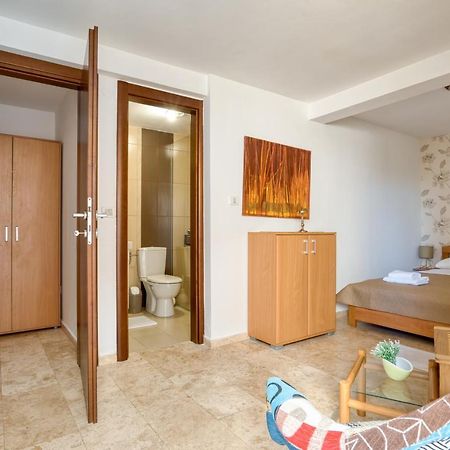 Apartman Marija Lux Sveti Stefan Exterior photo