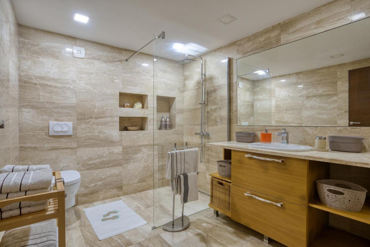 Apartman Marija Lux Sveti Stefan Exterior photo